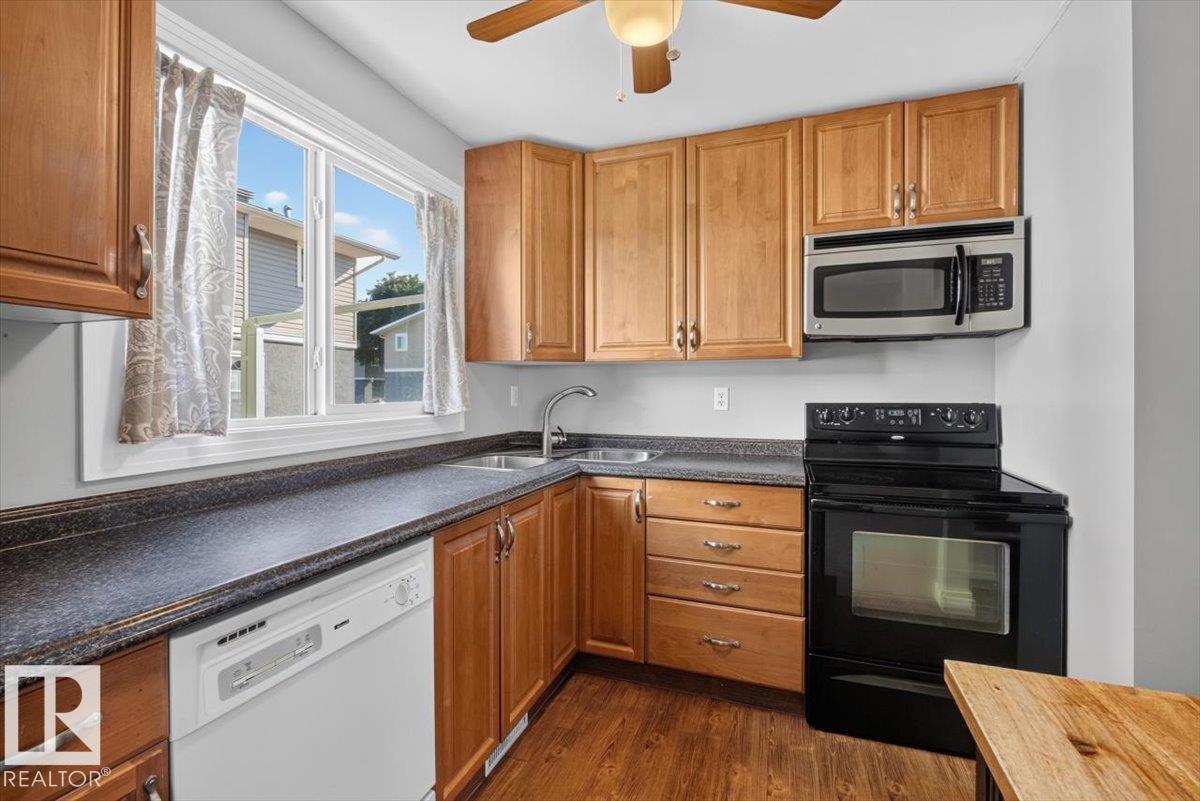 668 LAKEWOOD N RD NW NW - 15