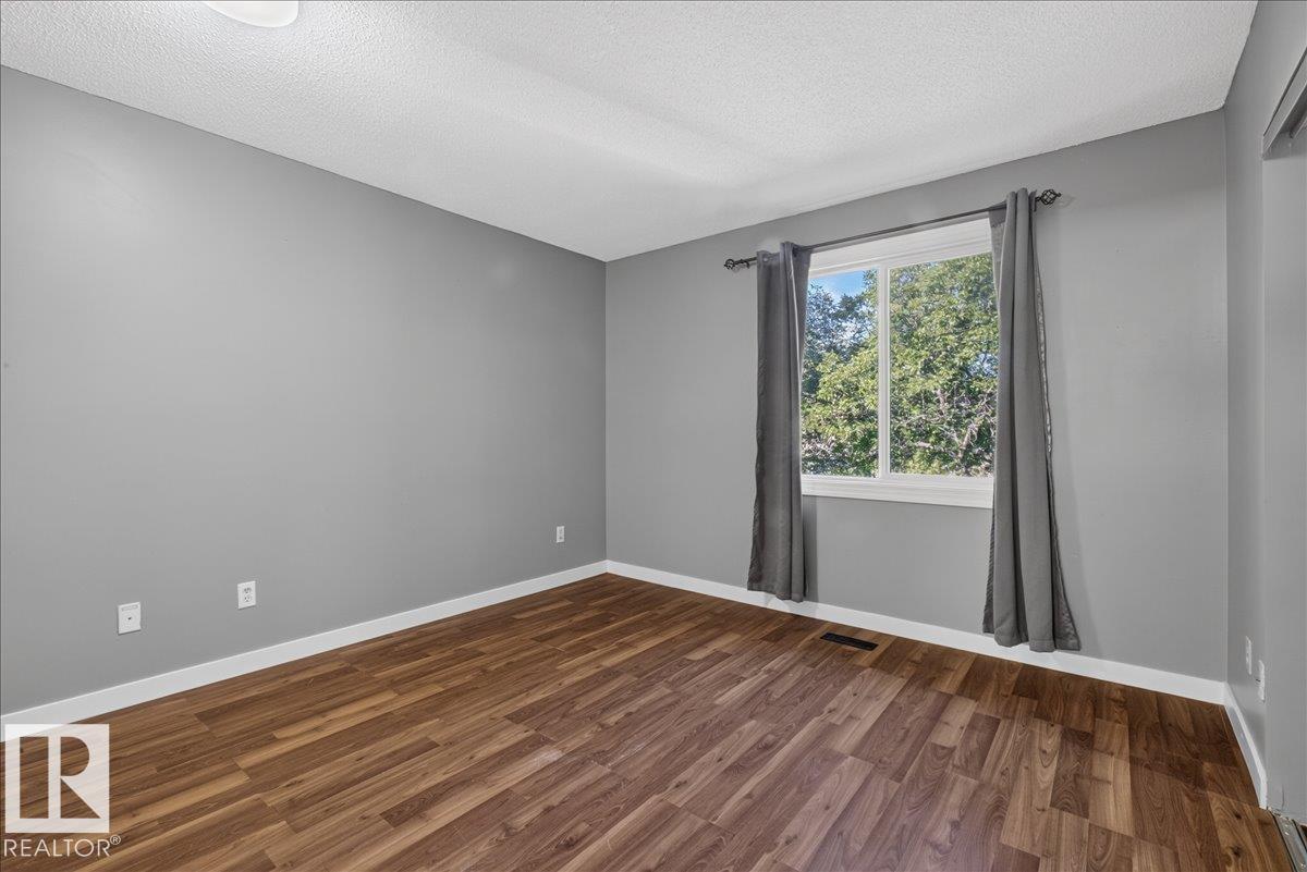 668 LAKEWOOD N RD NW NW - 32