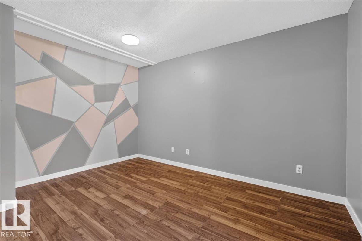 668 LAKEWOOD N RD NW NW - 33