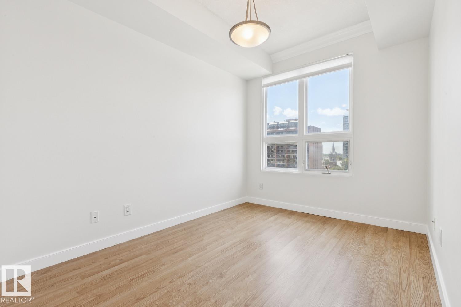 #806 9939 109 ST NW - 21