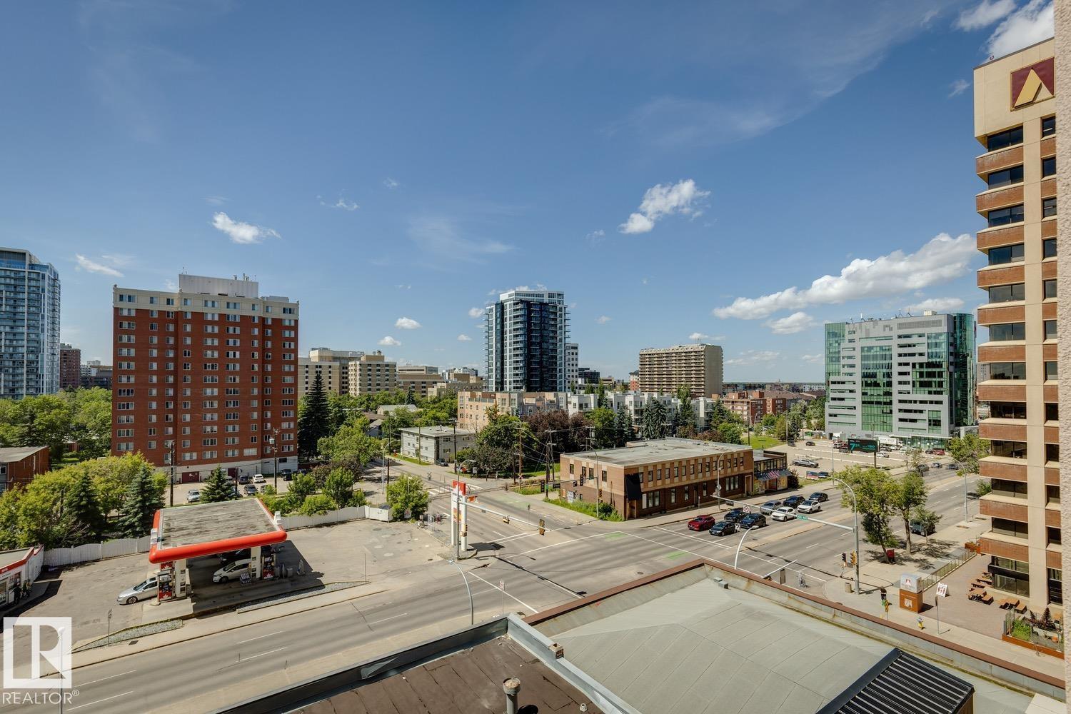 #806 9939 109 ST NW - 24