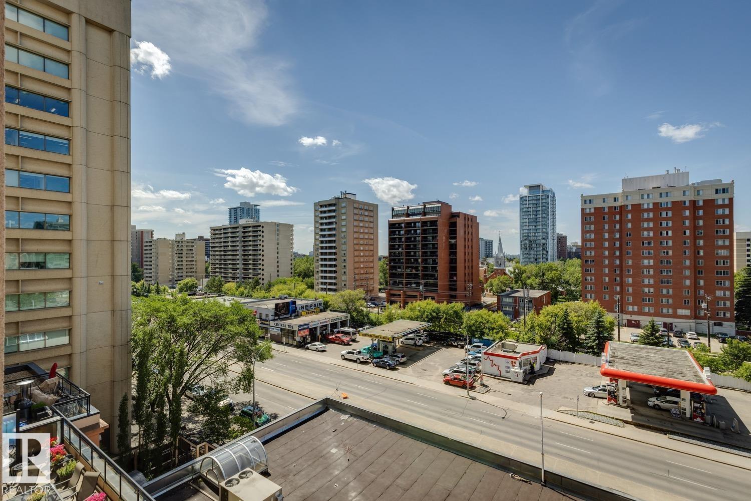 #806 9939 109 ST NW - 26