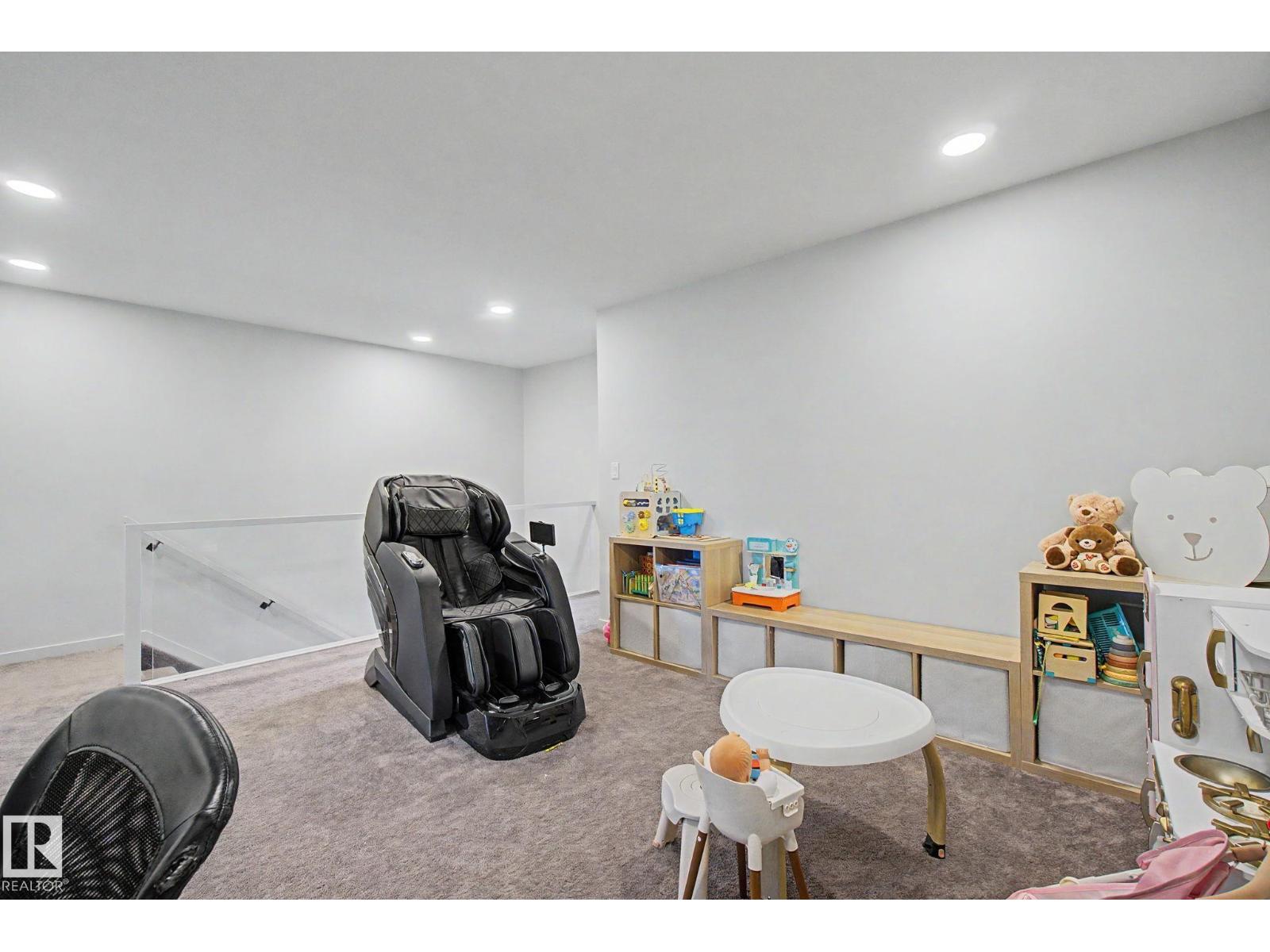 3313 KULAY WY SW - 22