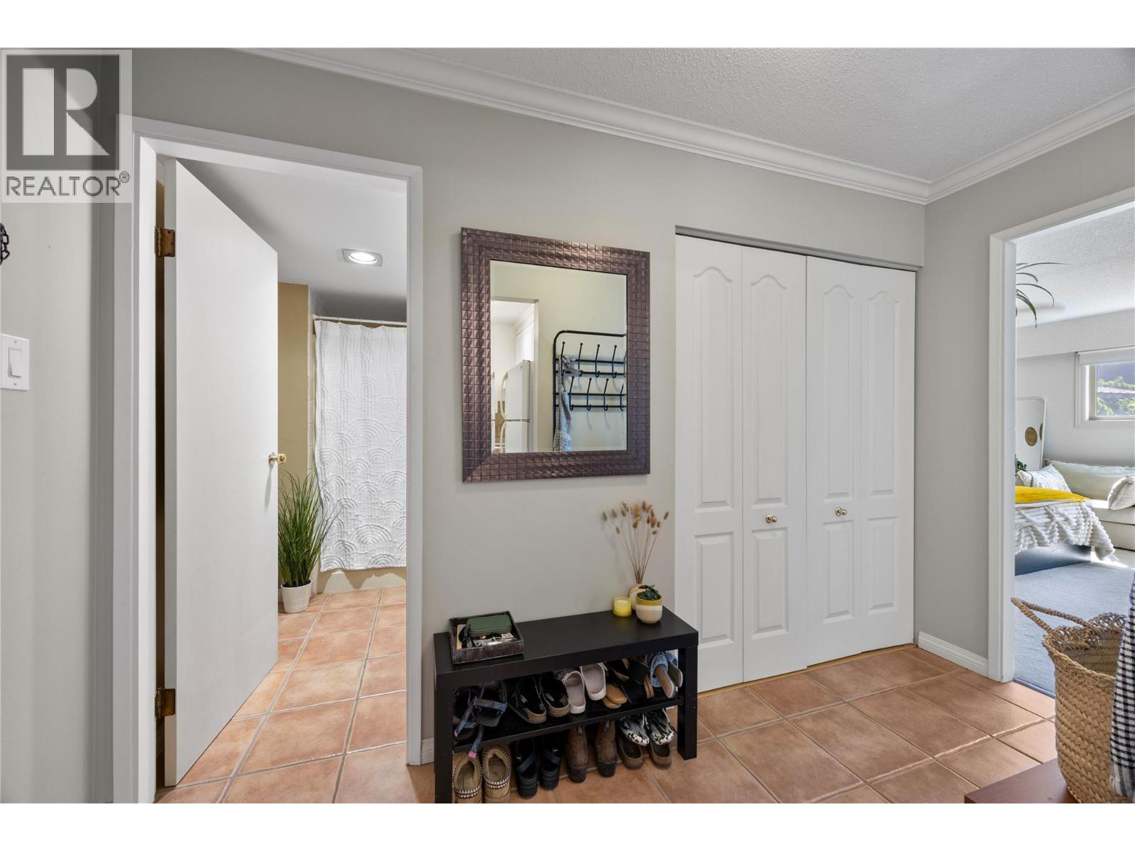 #5 320 POWERS Road - 16