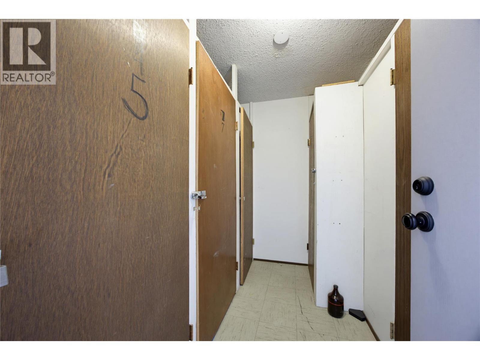 #5 320 POWERS Road - 22