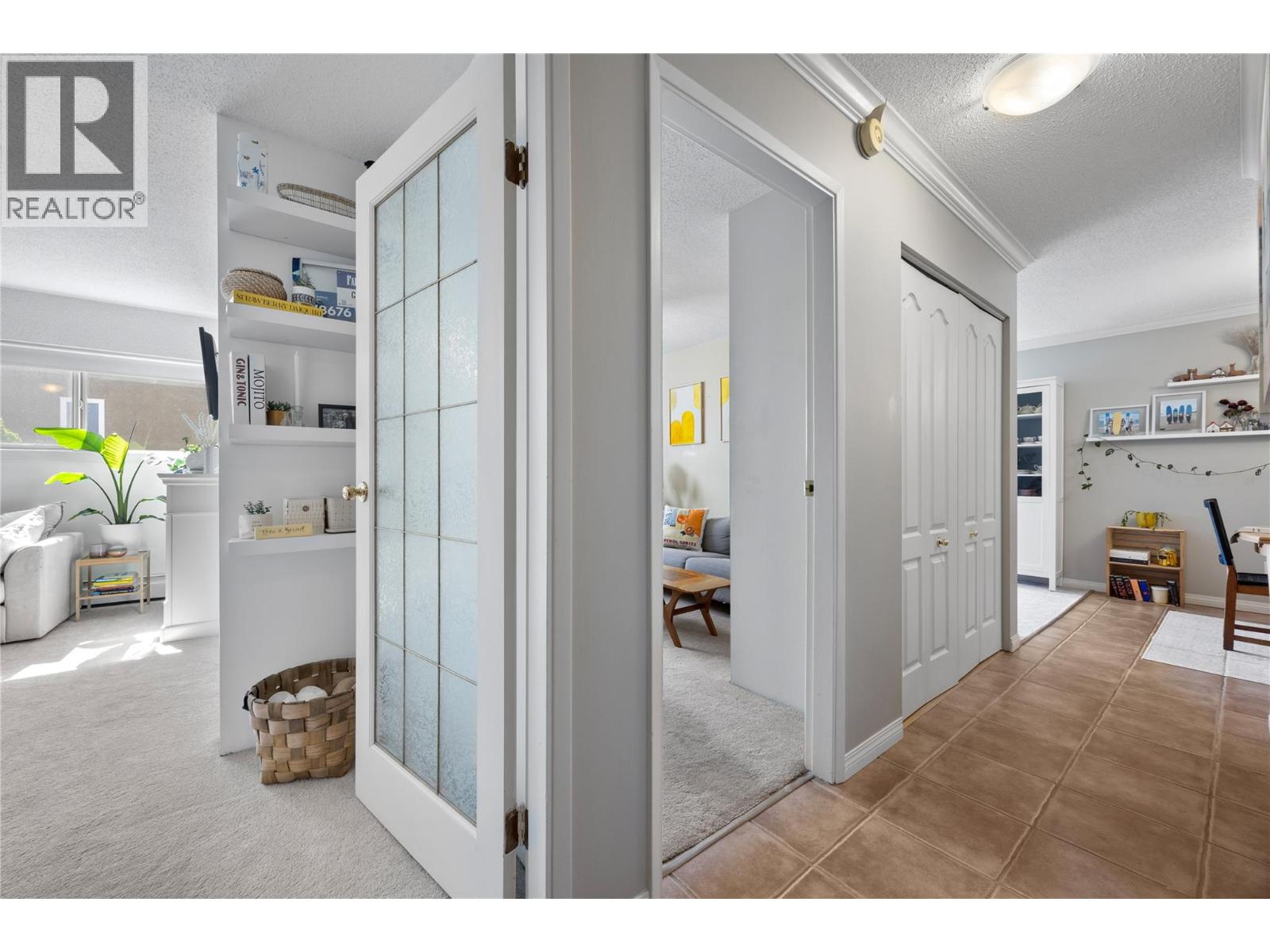 #5 320 POWERS Road - Image 18