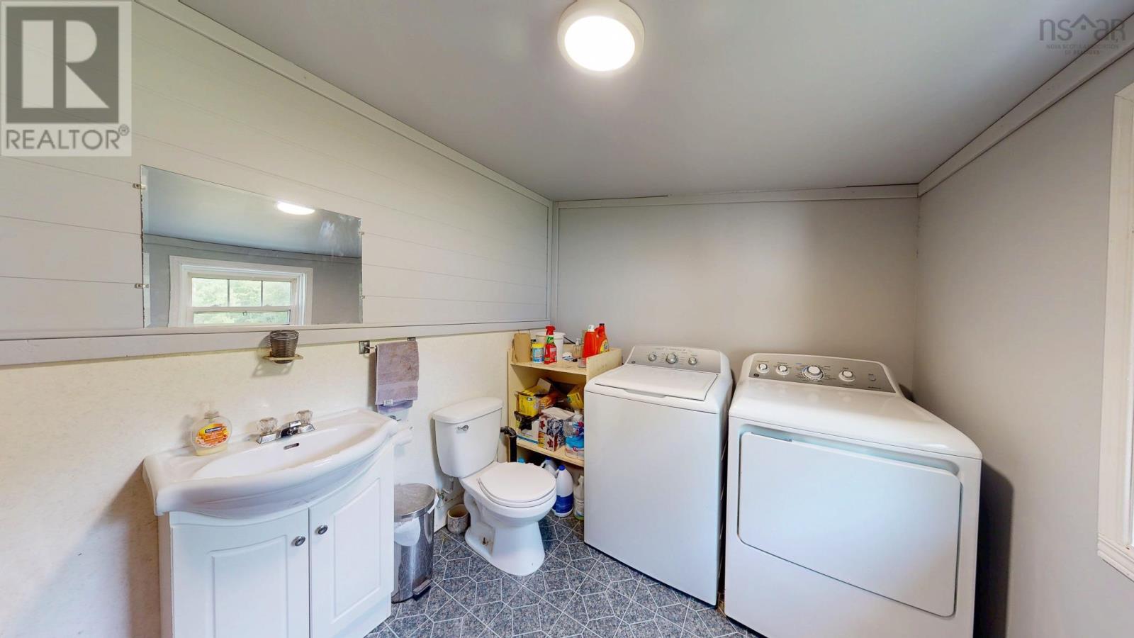 1301 Deep Hollow Road - 15