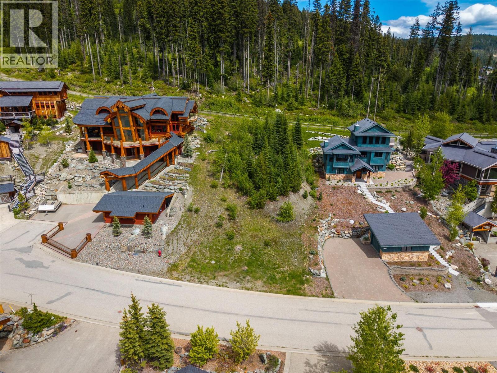 4246 Bella Vista Drive, Sun Peaks — photo 3