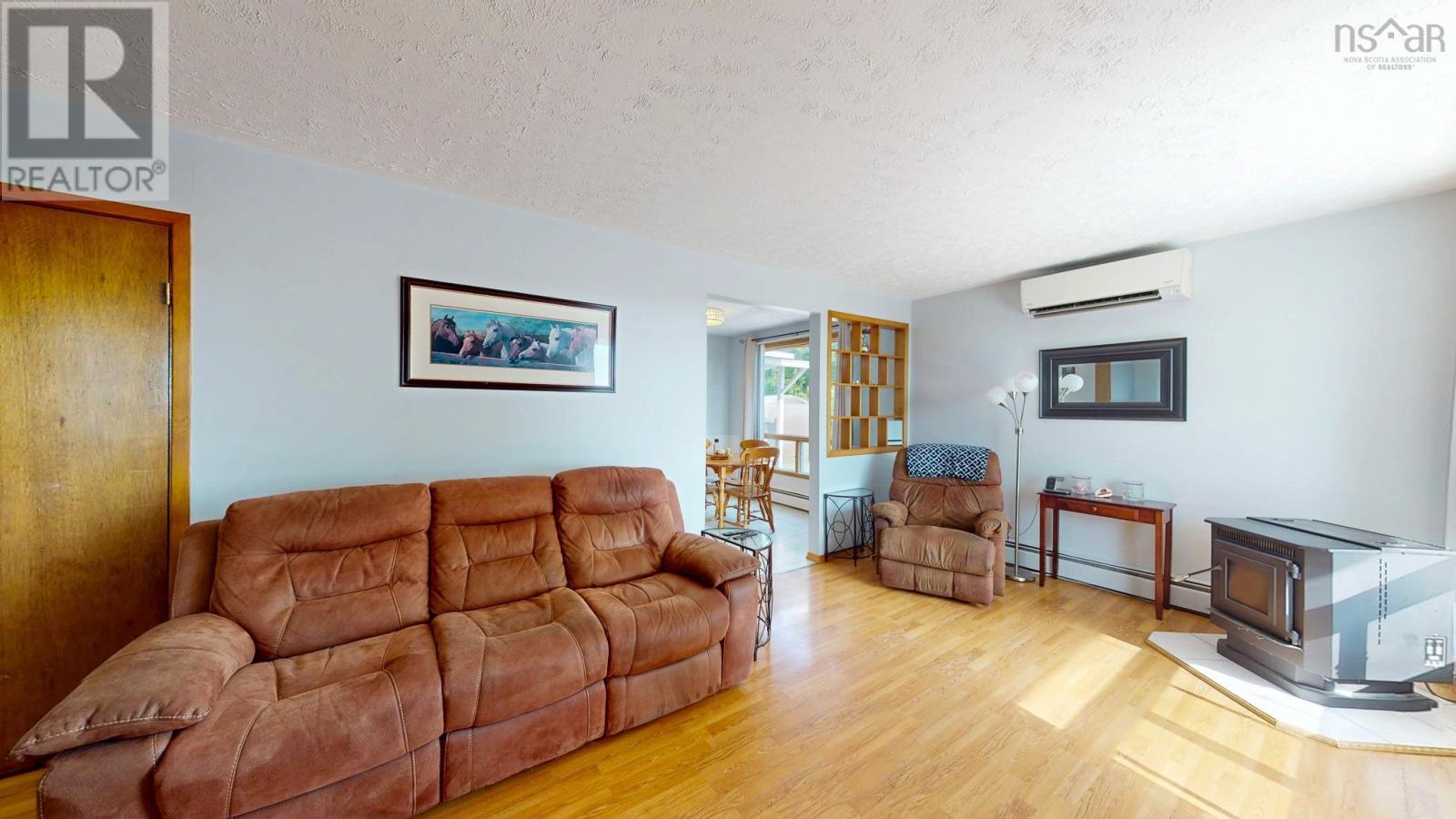 1301 Deep Hollow Road - 8