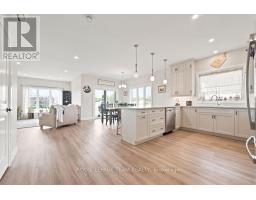 12 Bamagillia Street E, Whitewater Region, ON K0J1K0 Photo 18