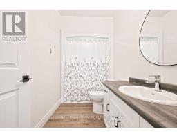 12 Bamagillia Street E, Whitewater Region, ON K0J1K0 Photo 37