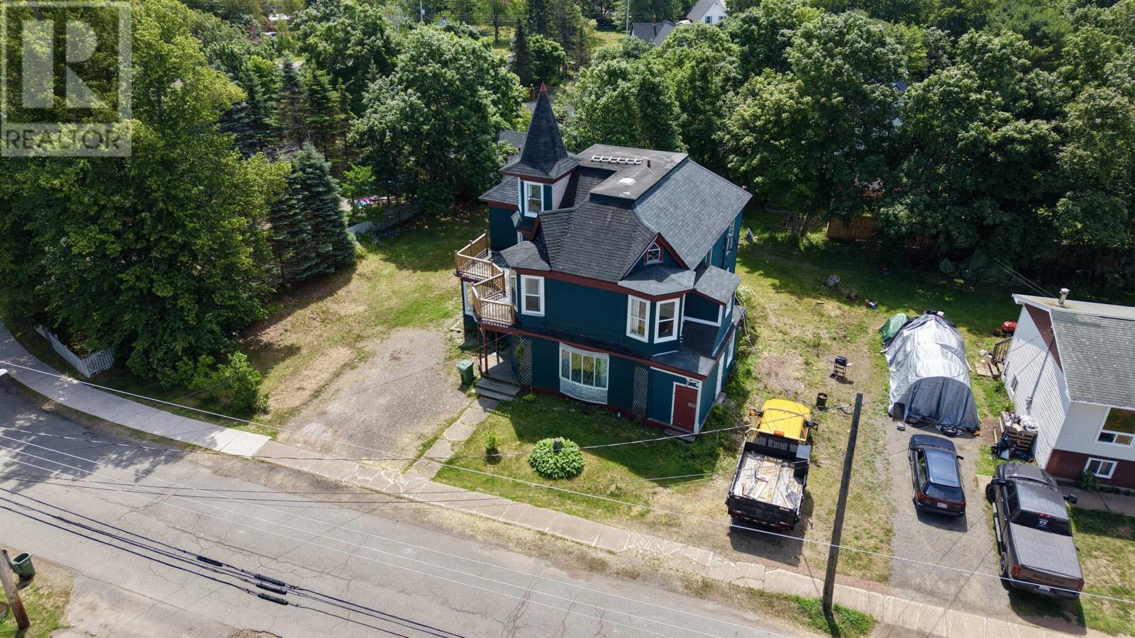122 Queen Street - 3