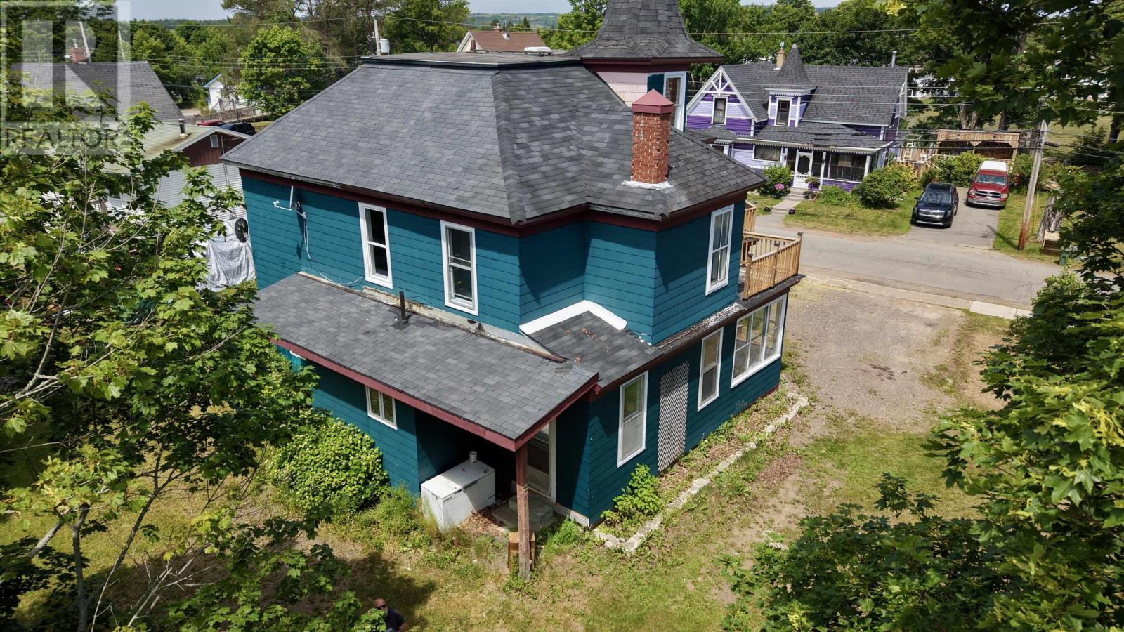 122 Queen Street - 8