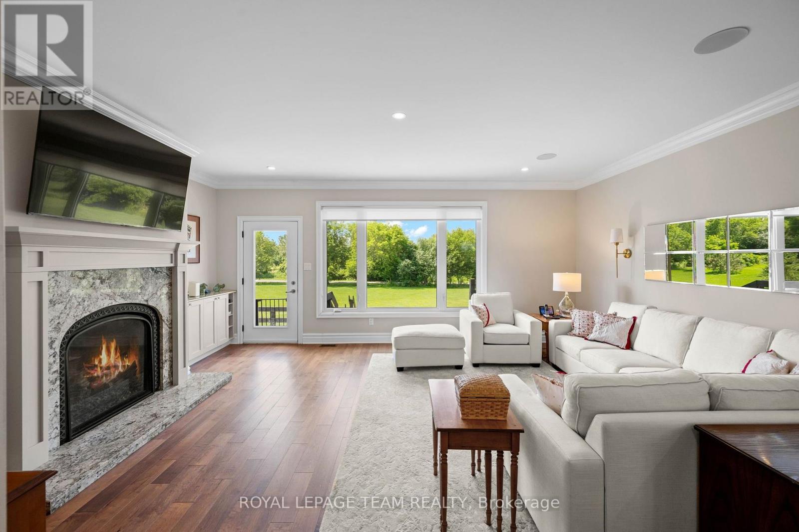 145 BARRDON ROAD, Ottawa. Luxury613. By Peter Sagos - Image 7