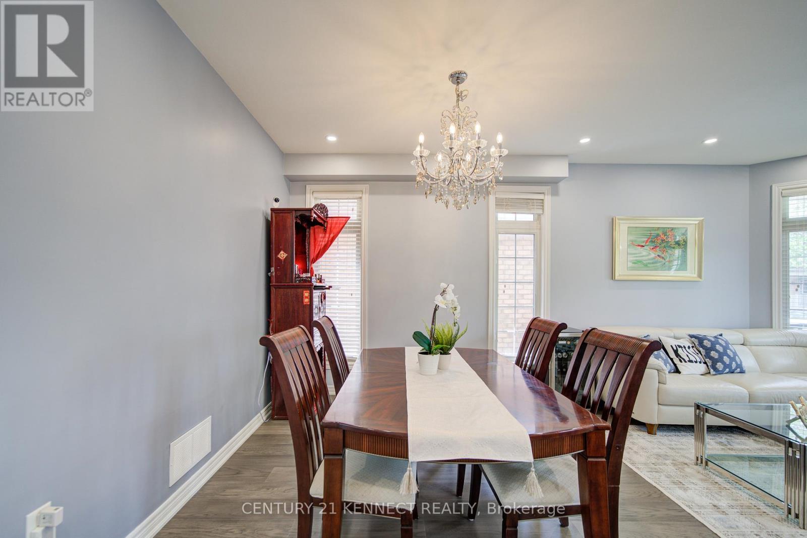 3 CORNFLOWER STREET - 13