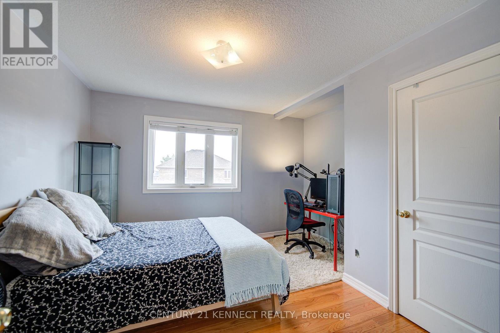 3 CORNFLOWER STREET - 27