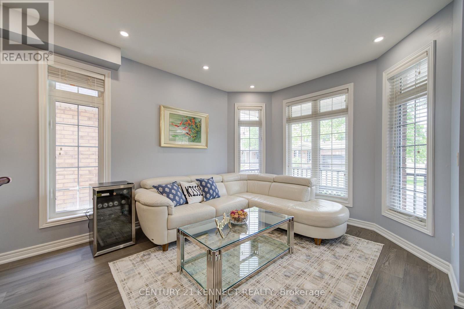 3 CORNFLOWER STREET - 8