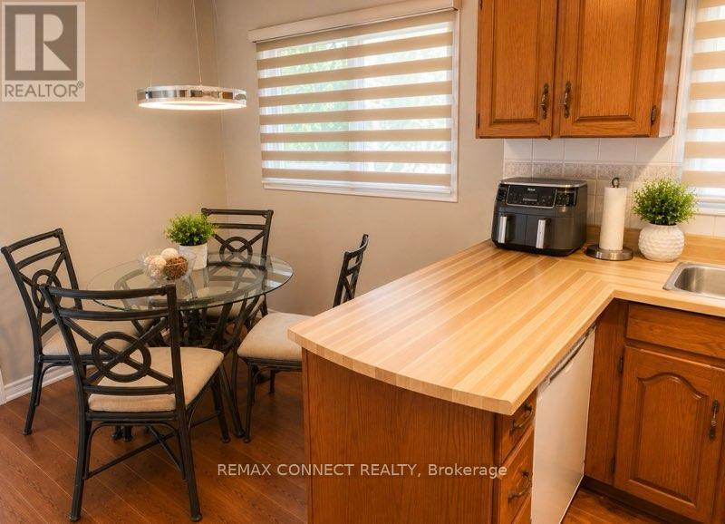 27 RADFORD CRESCENT - 4