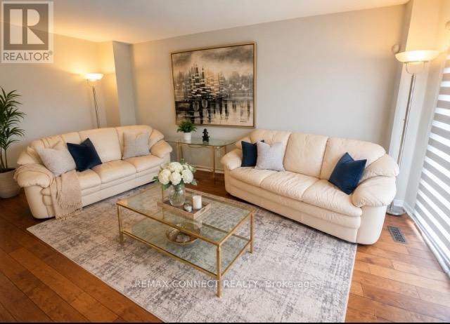 27 RADFORD CRESCENT - 6