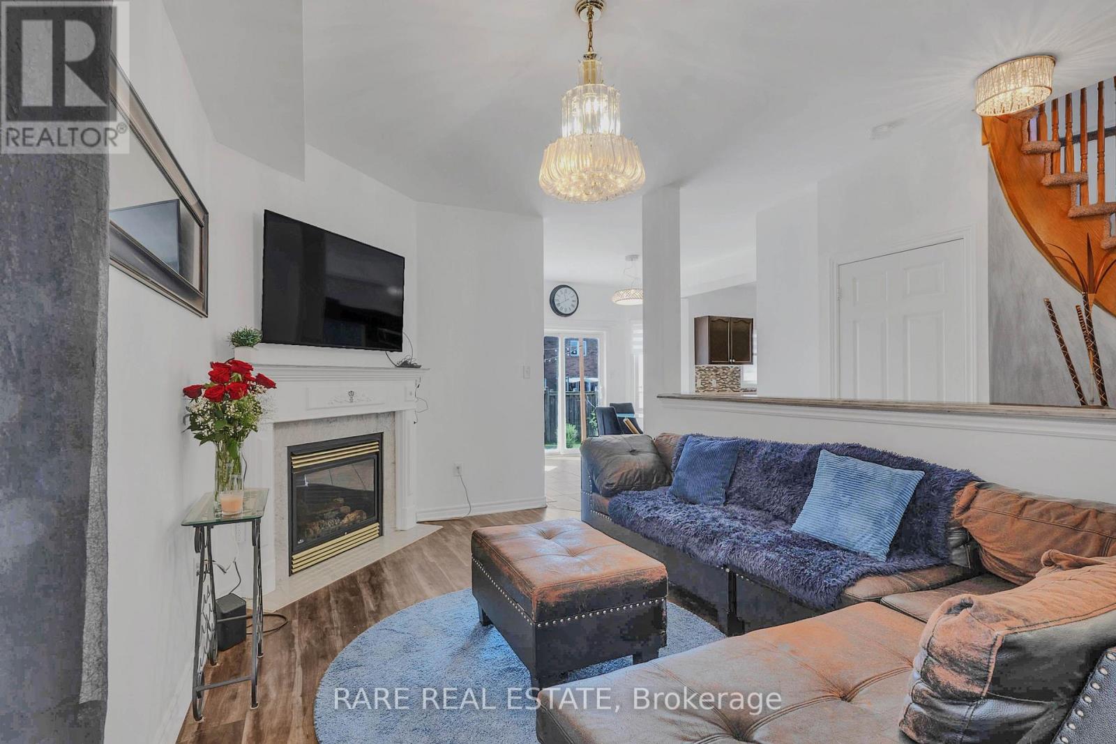 2104 OSBOND ROAD - 14
