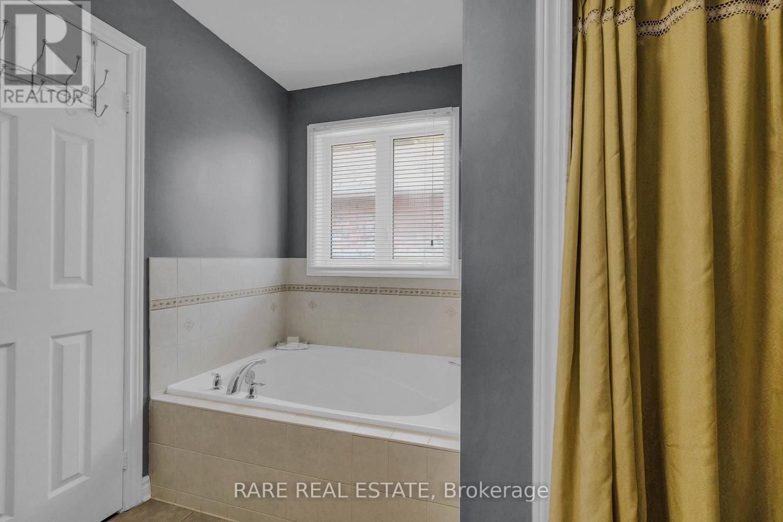 2104 OSBOND ROAD - 29