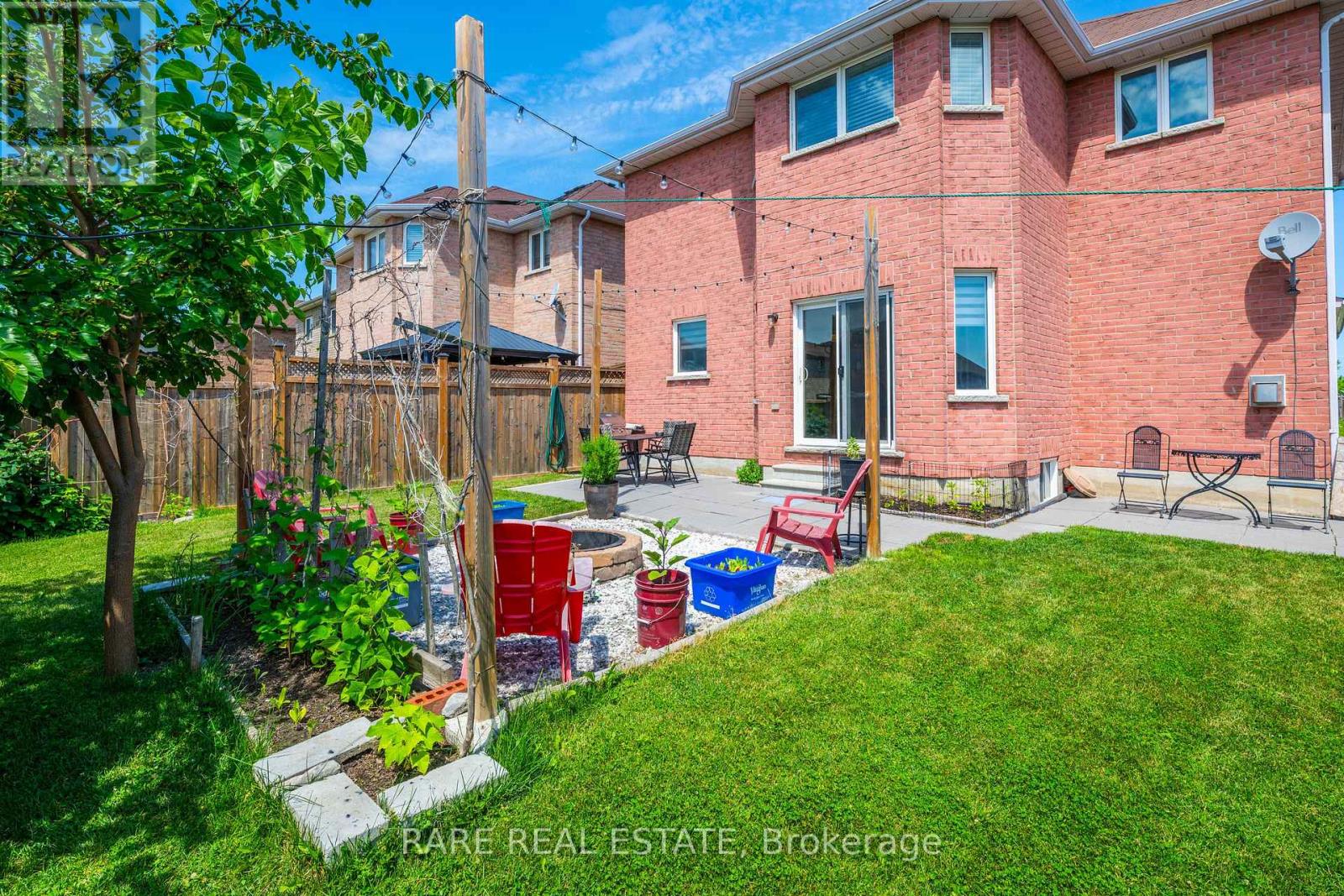 2104 OSBOND ROAD - 40