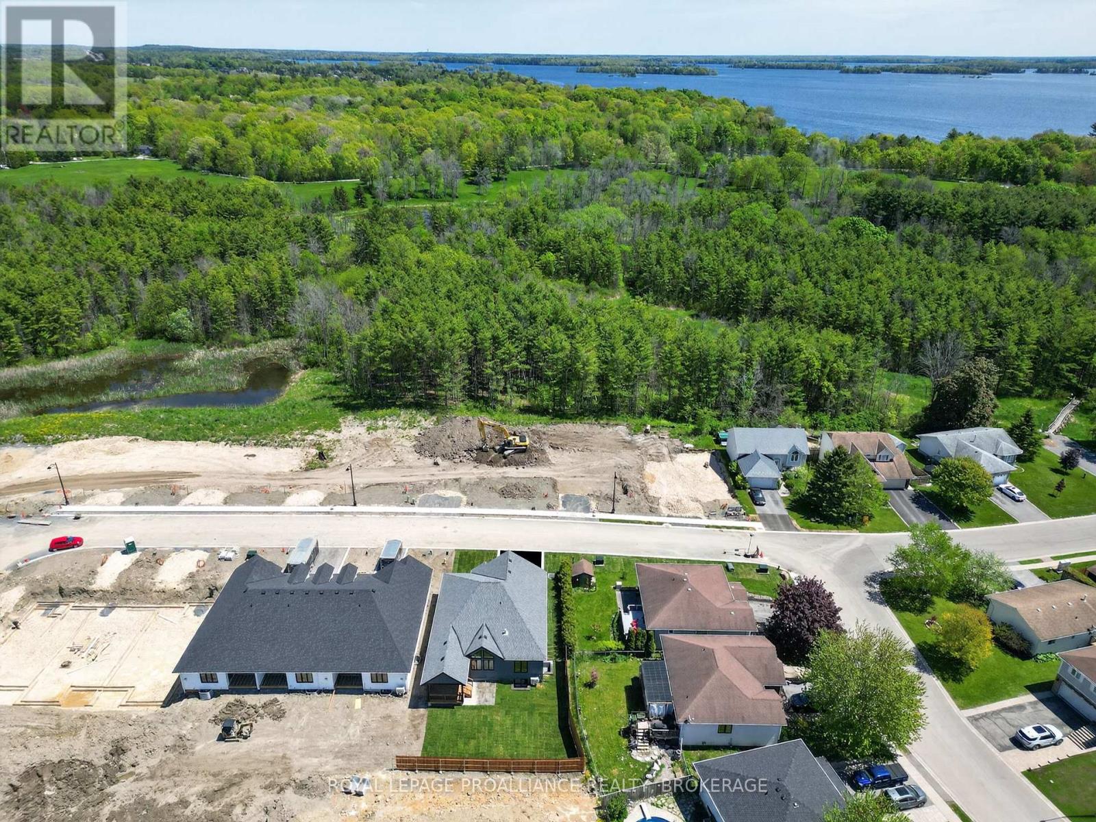 190 JEAN DRIVE - 39