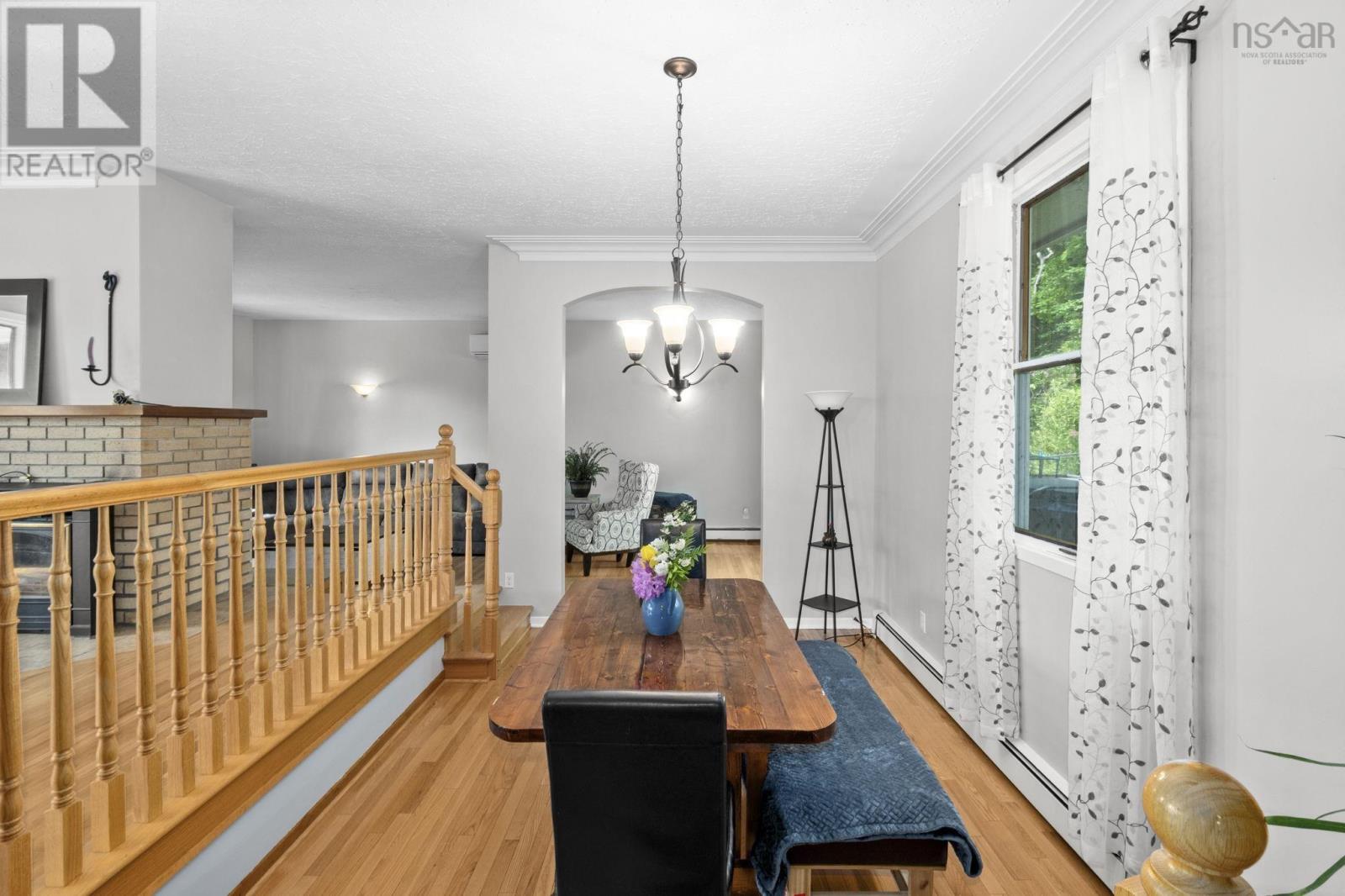 12 Campbell Drive - 18