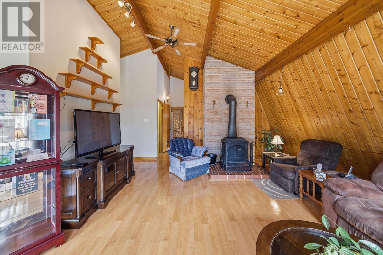 1005 Ketch Harbour Road - 7