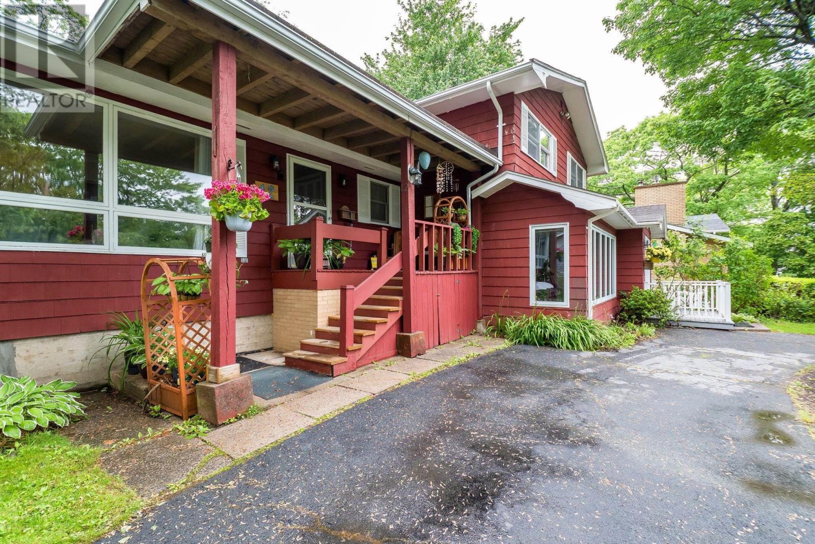 12 Campbell Drive - 4