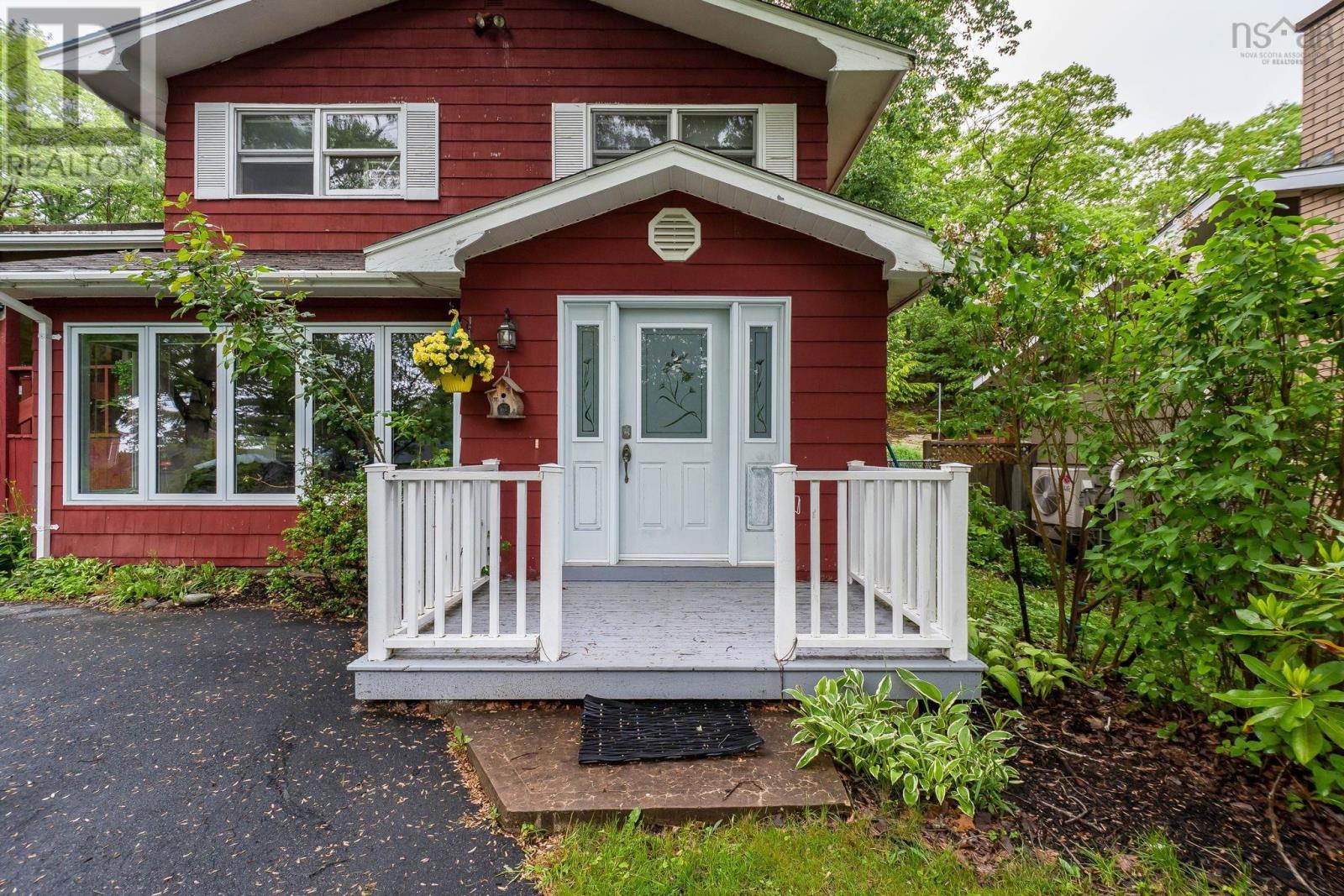 12 Campbell Drive - 3