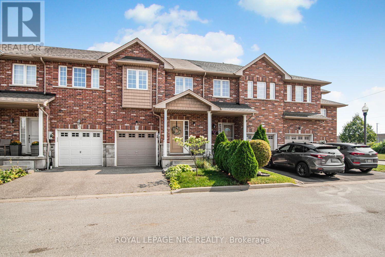 #22 45 SEABREEZE CRESCENT - 1