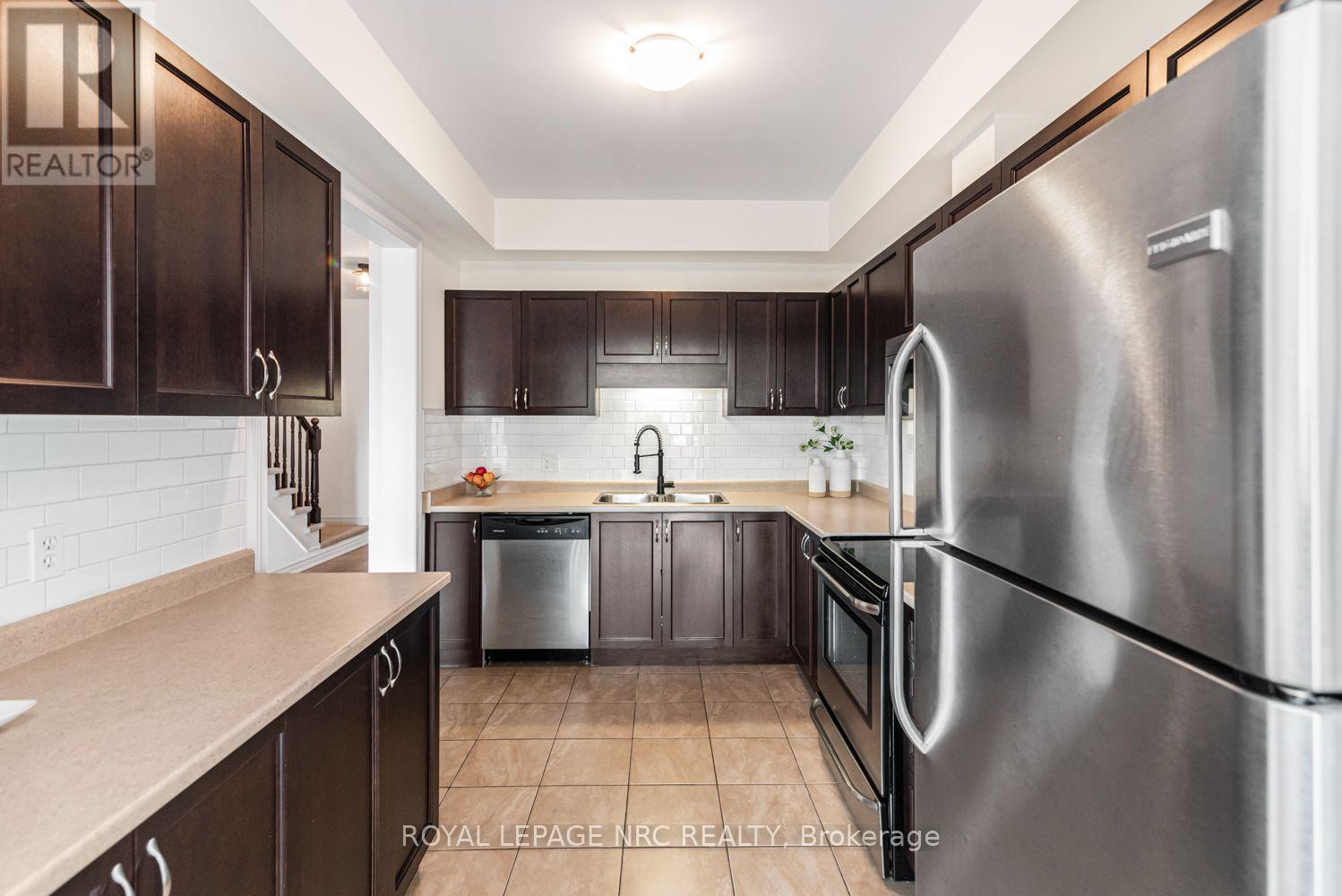 #22 45 SEABREEZE CRESCENT - 5