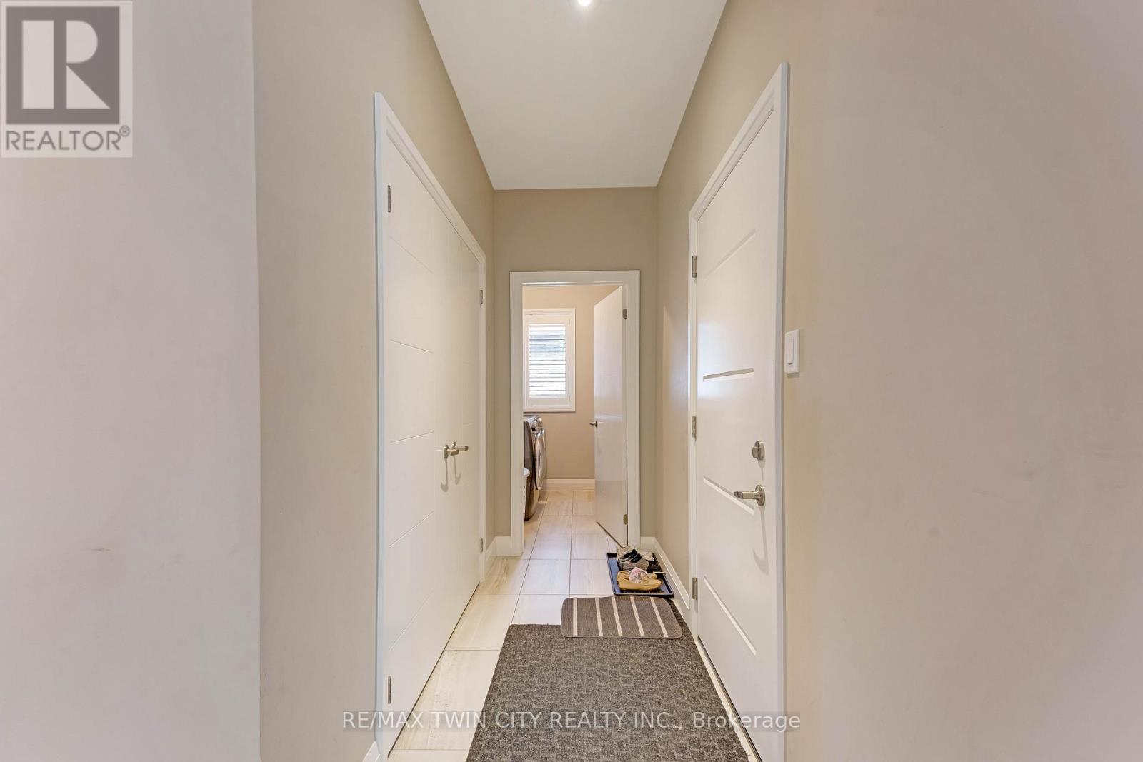 86 WOODBERRY CRESCENT - 22