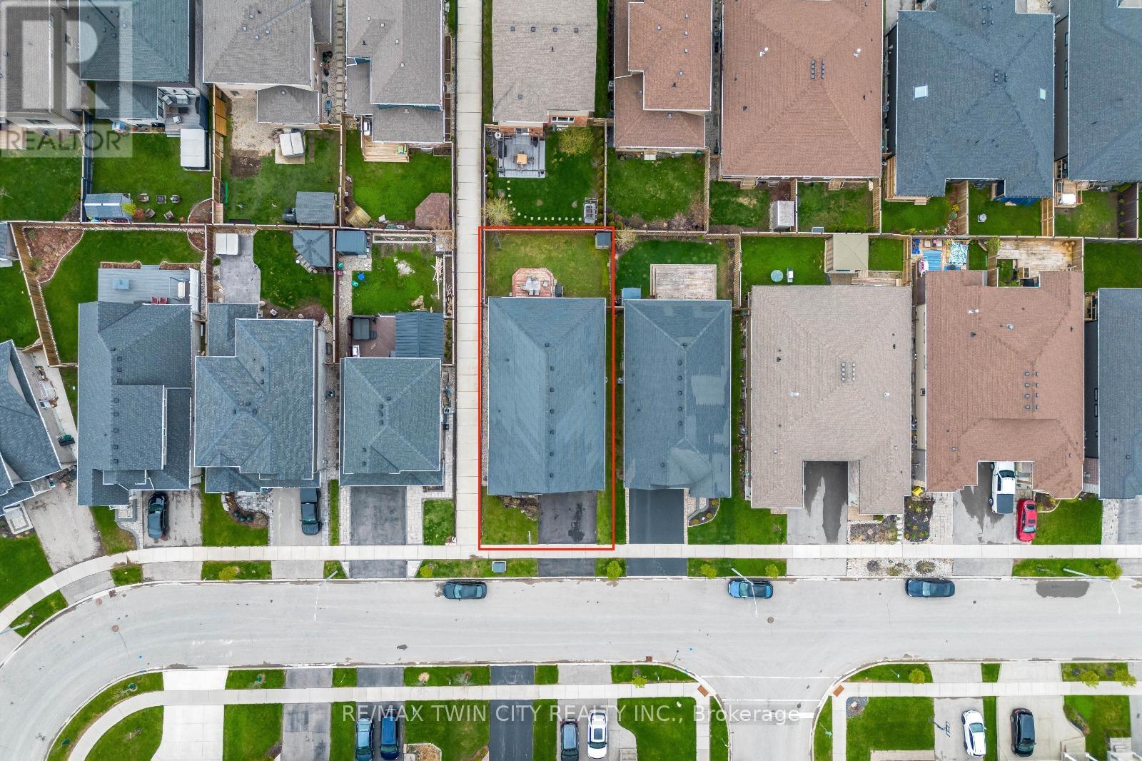 86 WOODBERRY CRESCENT - 36