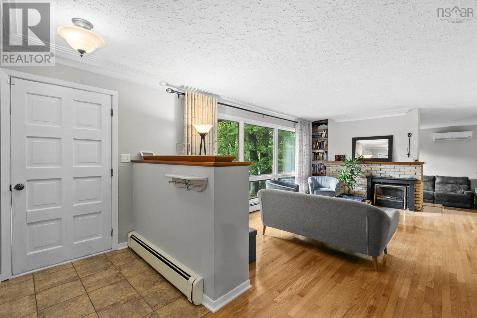 12 Campbell Drive - 6