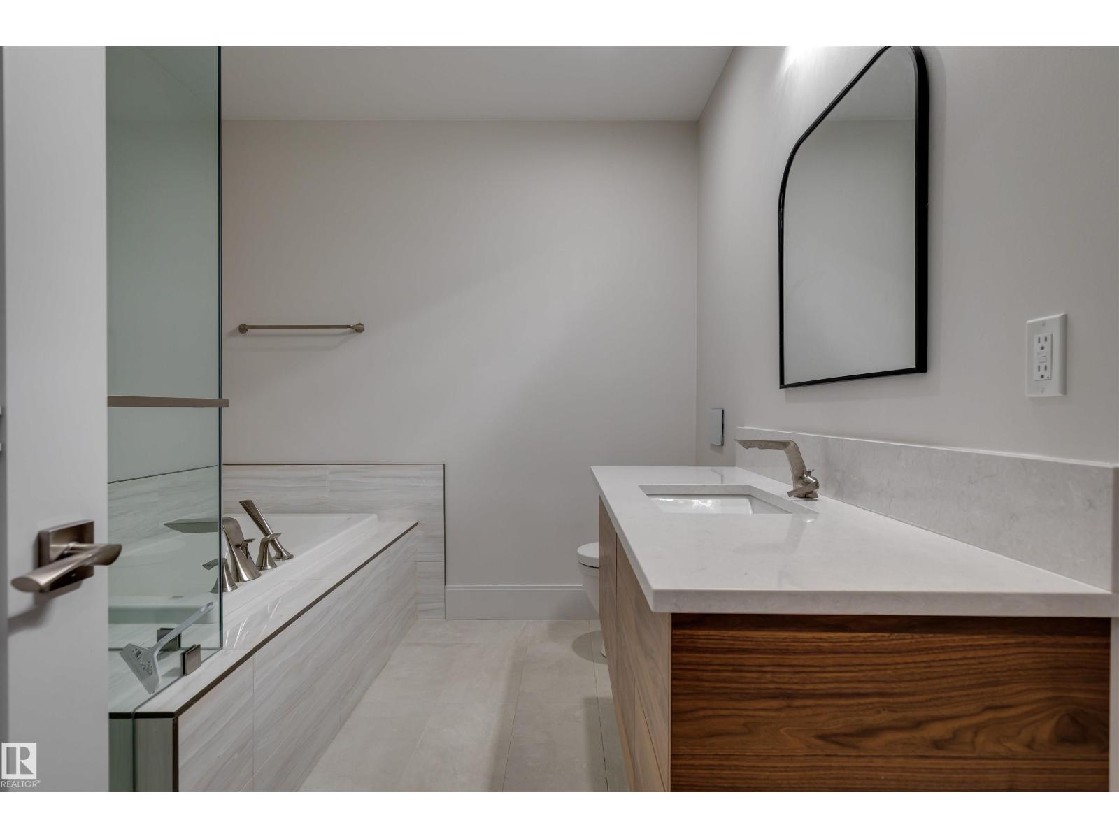 #B 25056 TWP ROAD 492 - 44