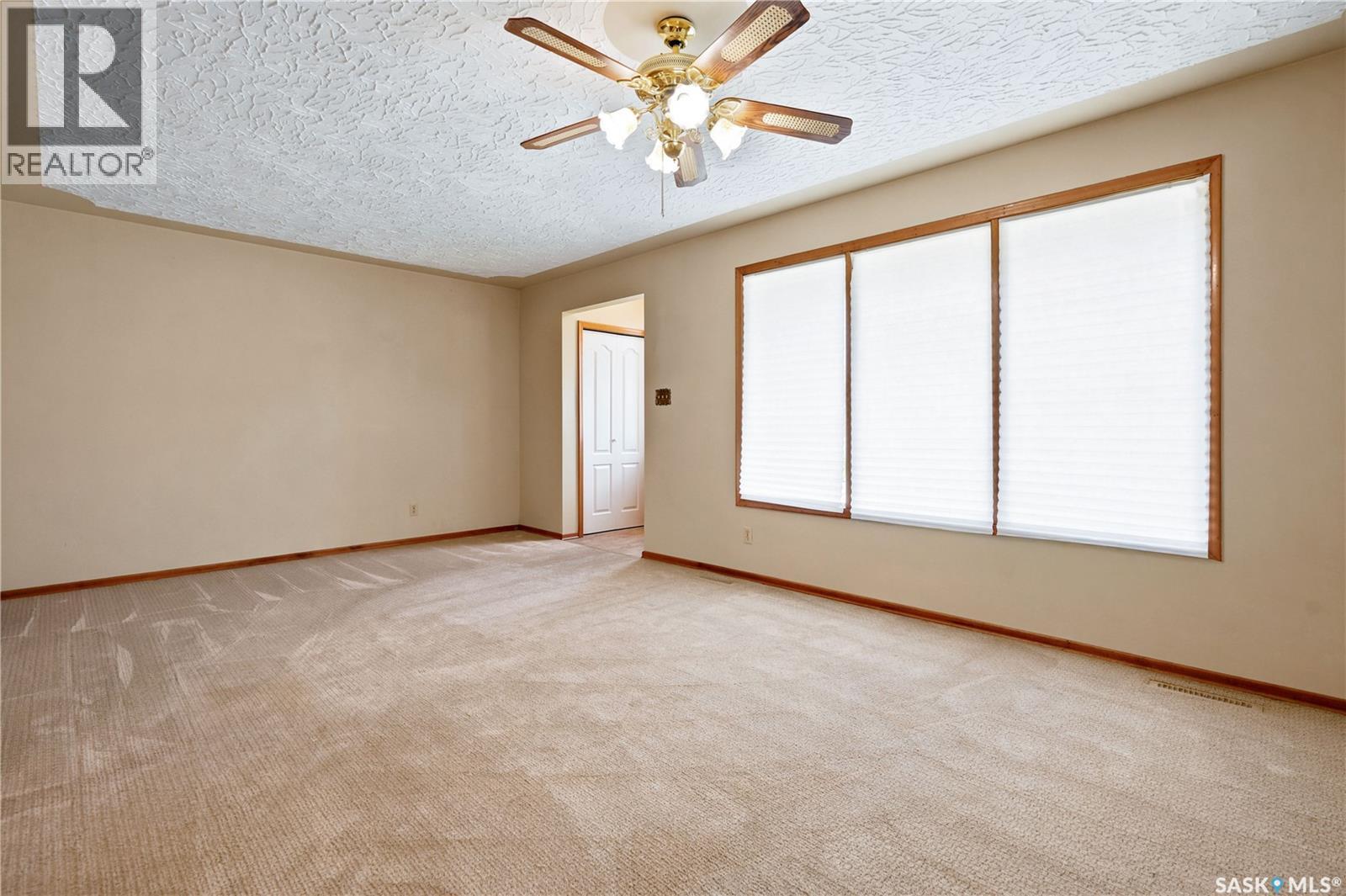 2124 Elliott STREET — photo 7