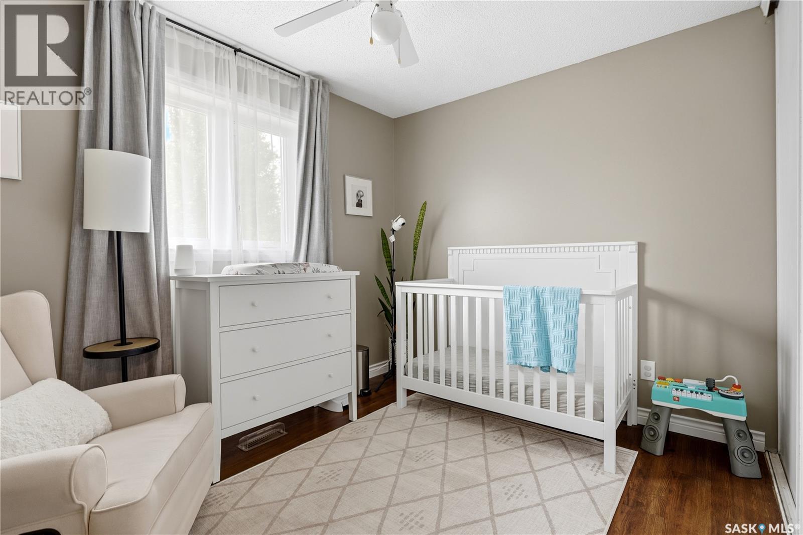 1107 FERGUSON CRESCENT - 24