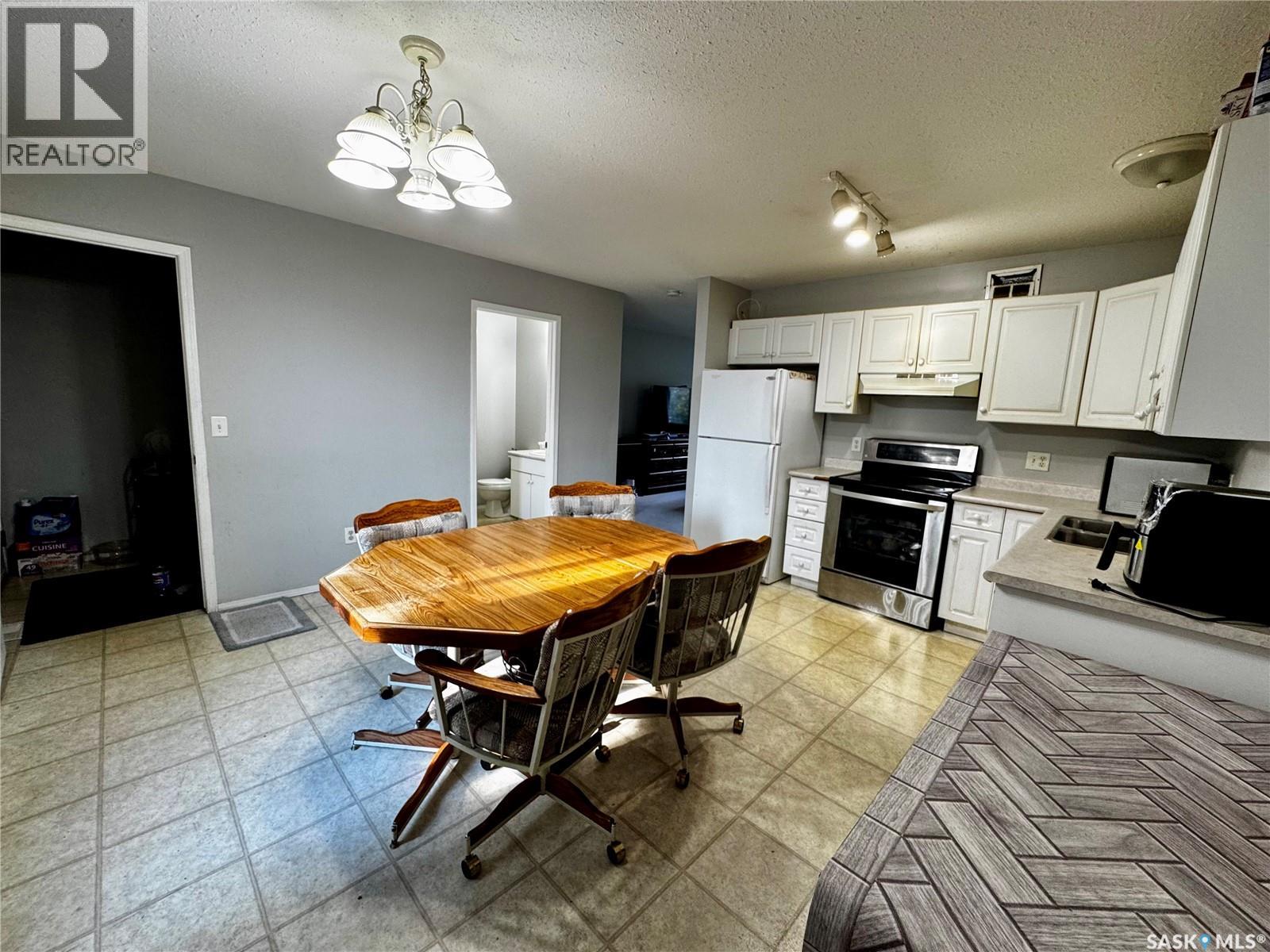 #2 95 115th STREET E - 7