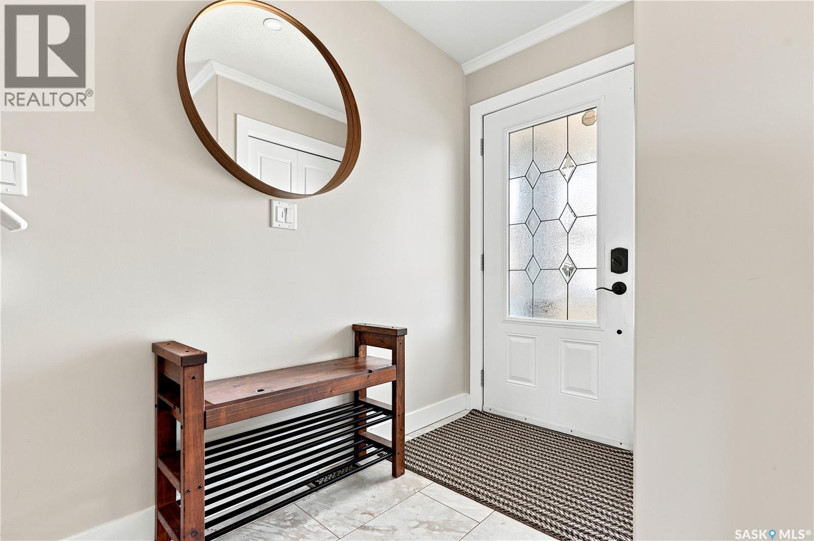 944 Glenview COVE - Image 3