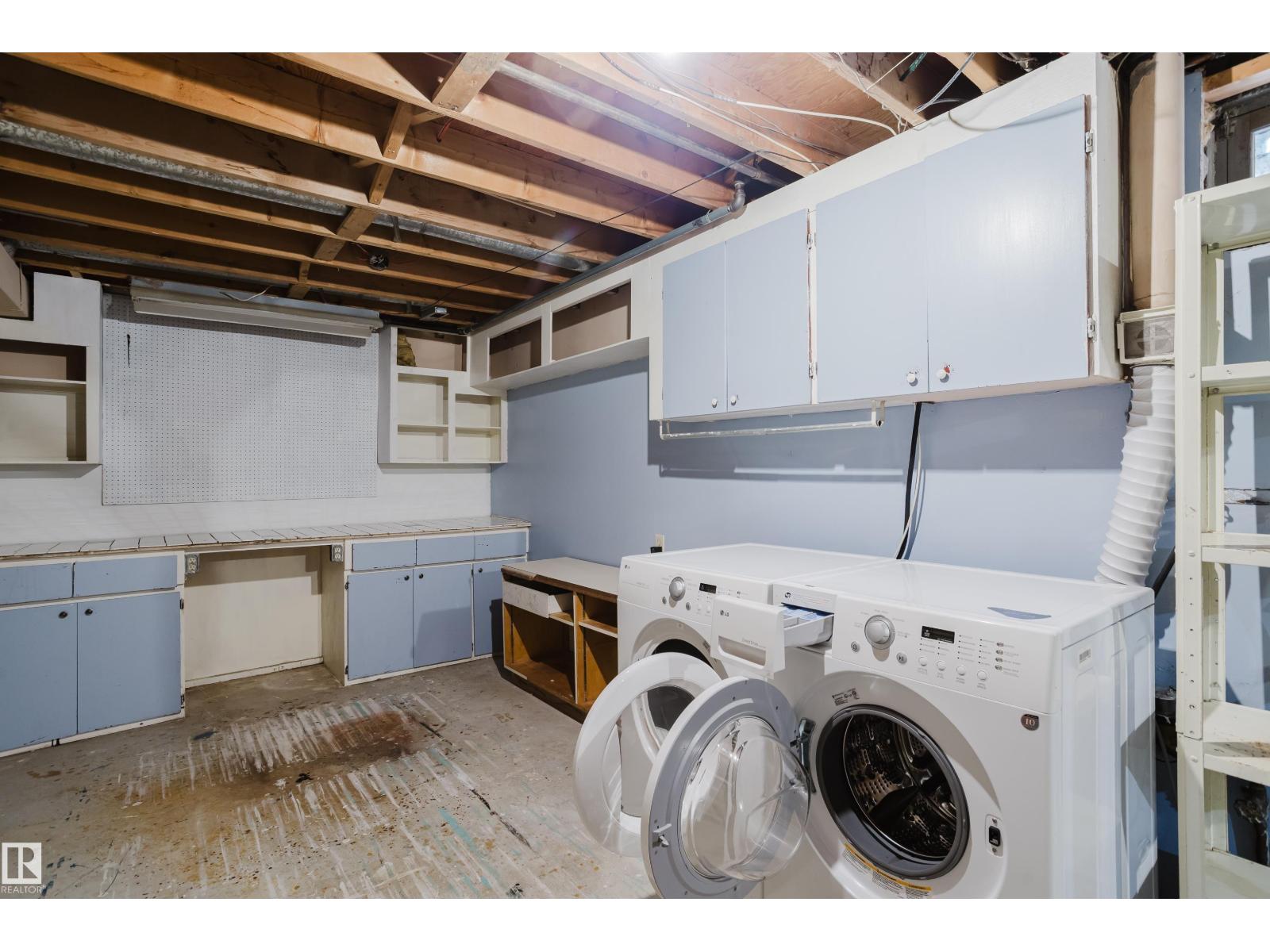 8707 151 AV NW - 51