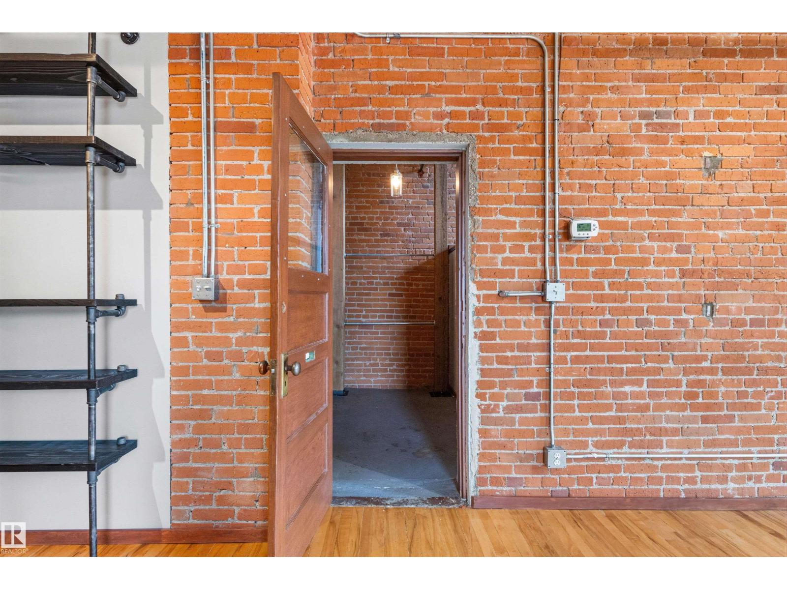 #401 10249 104 ST NW - 20