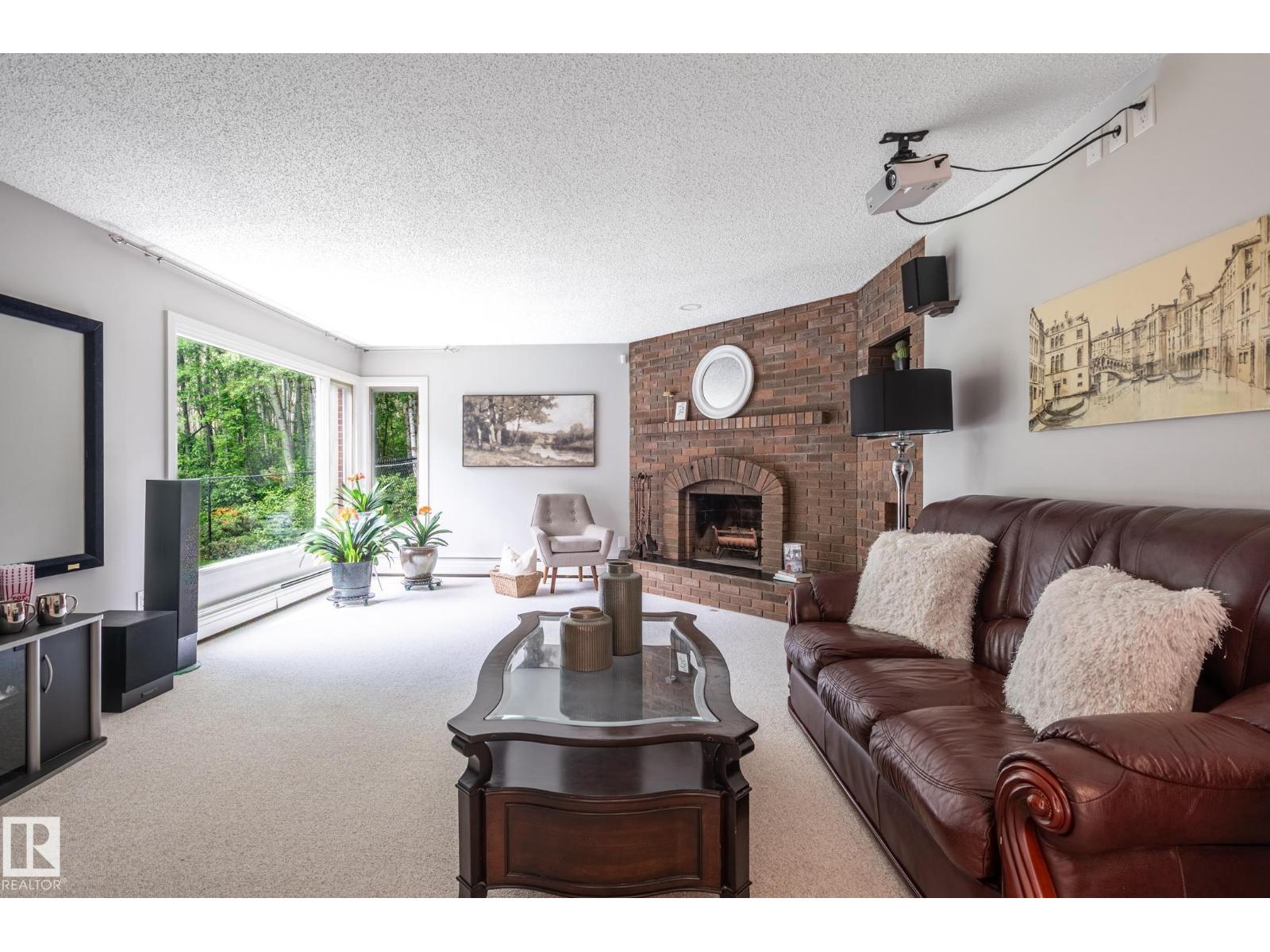 52319 RGE ROAD 231 - 24