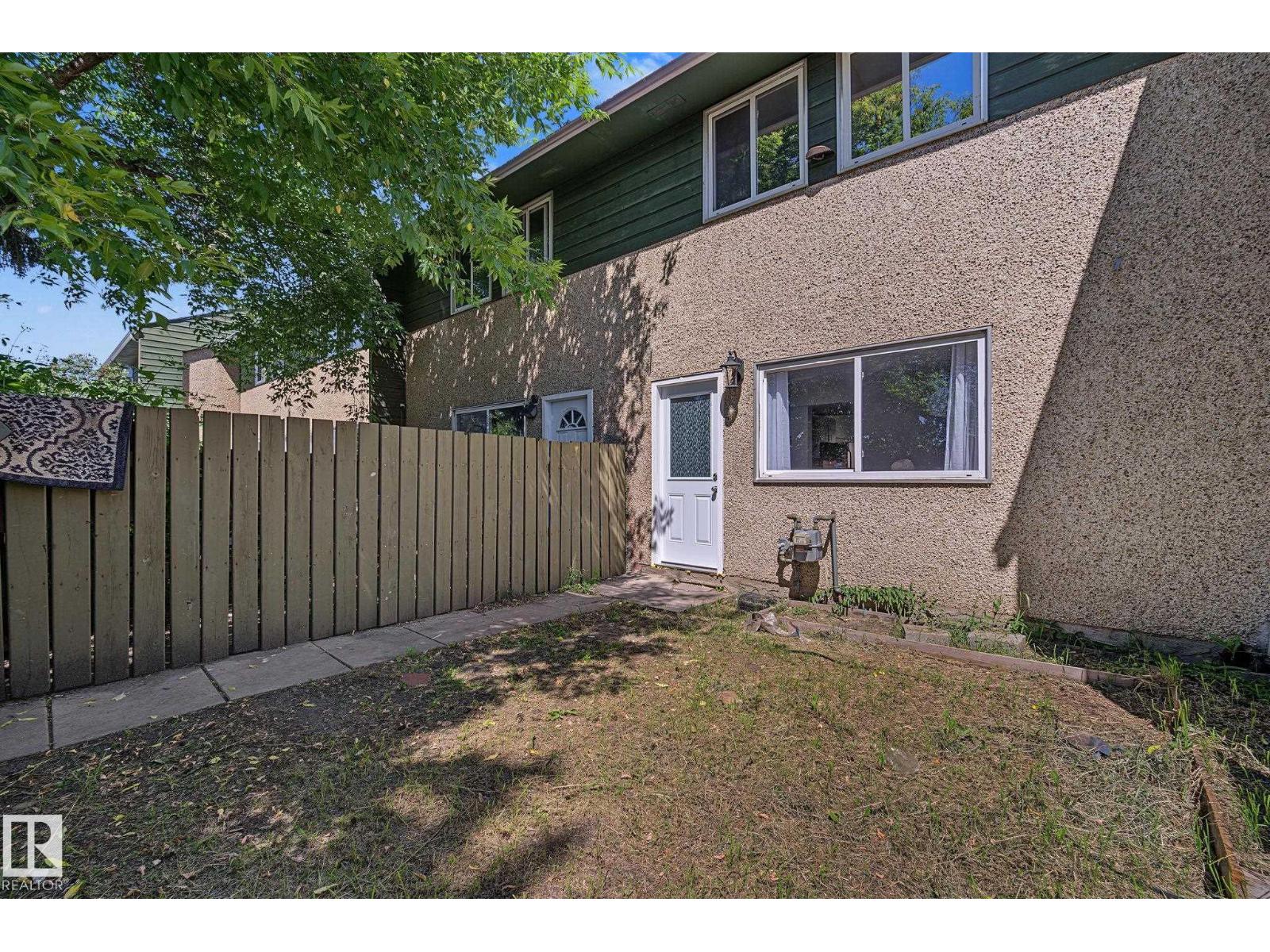 661 Abbottsfield RD NW - 34