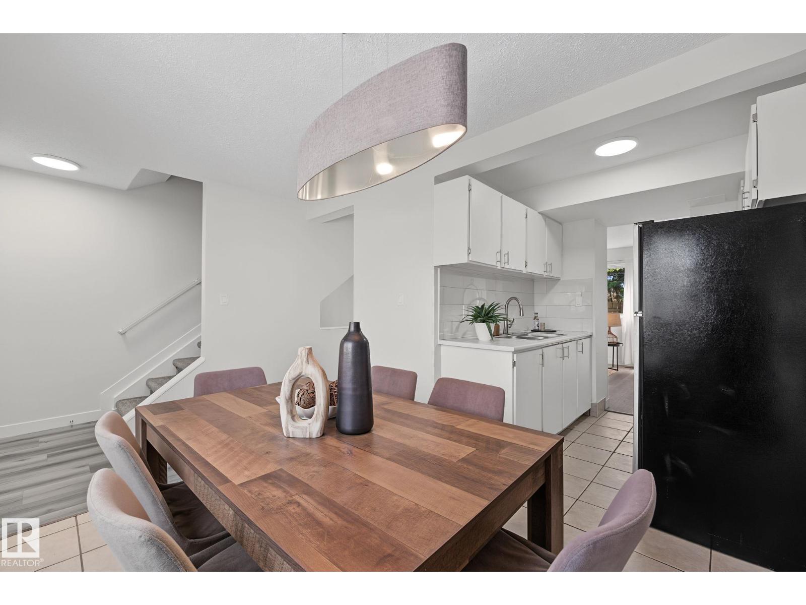 661 Abbottsfield RD NW - 11