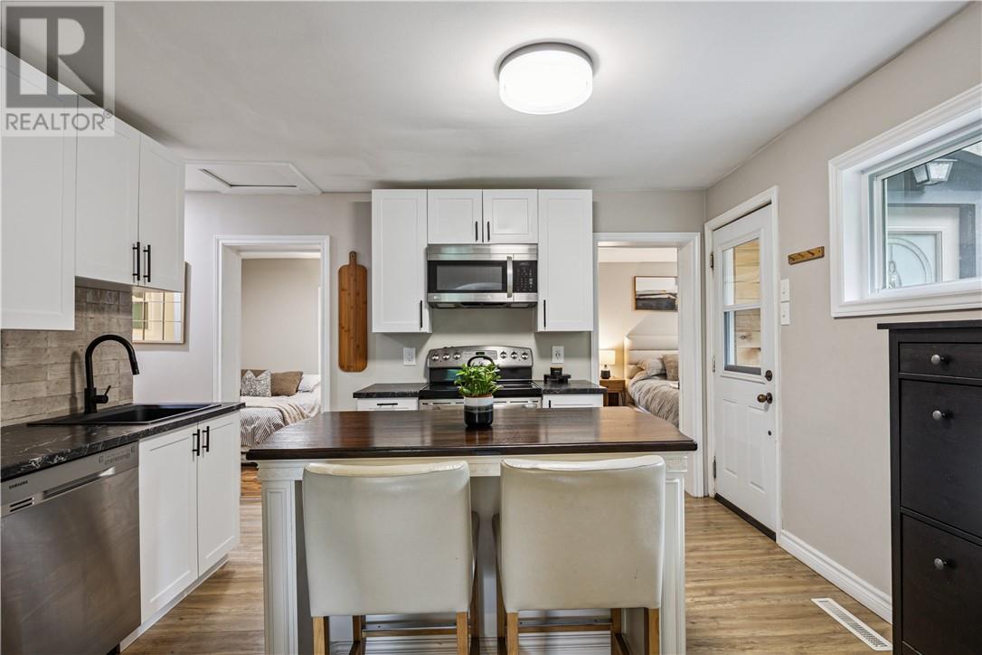 11 Michael Avenue - 13