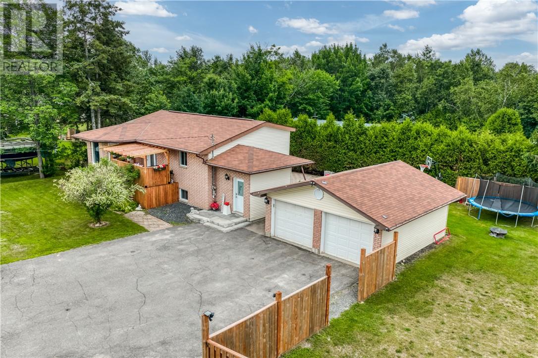1825 McCrea Heights Avenue - 2
