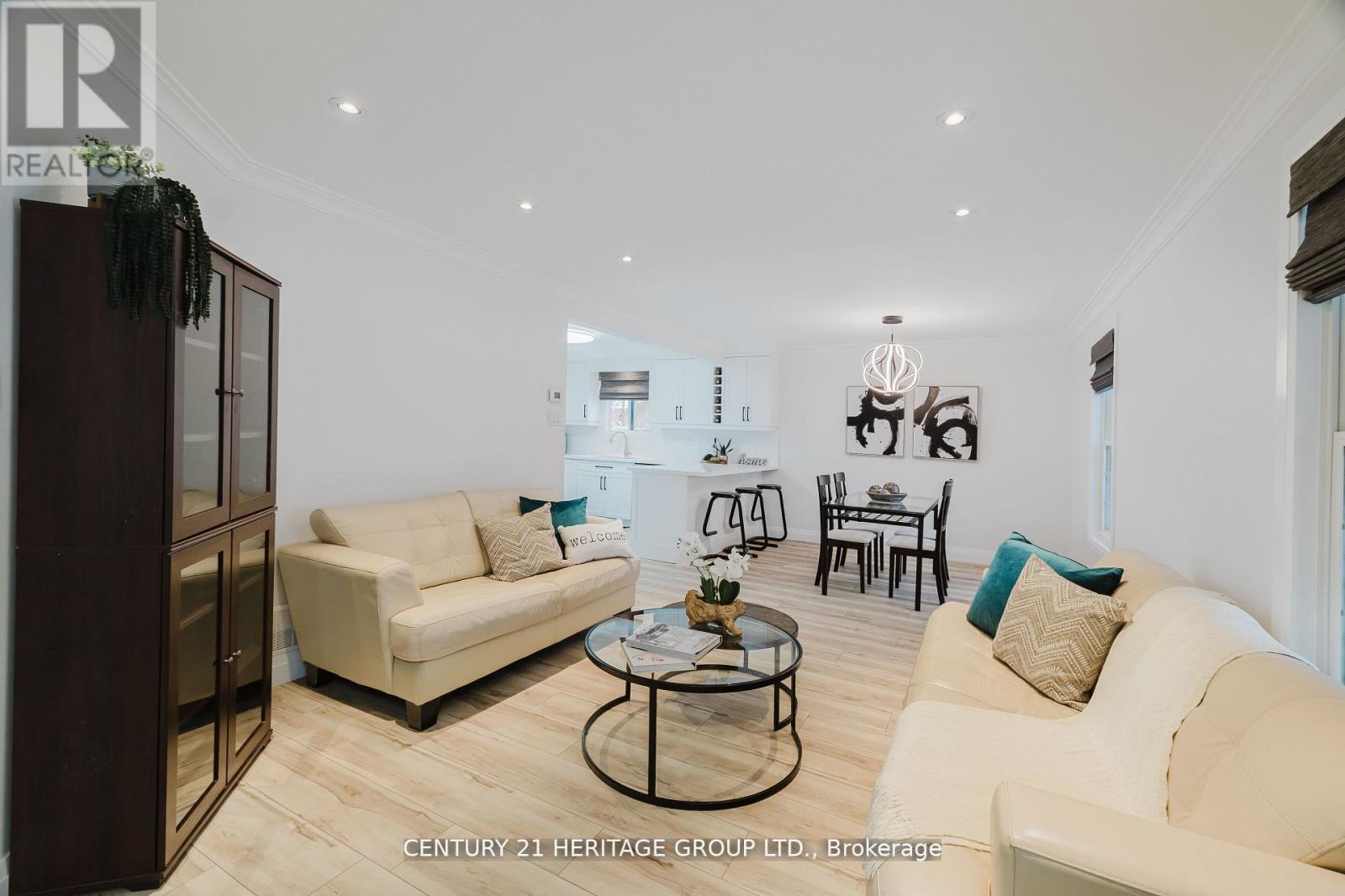 7 CRAWFORD CIRCLE - 16