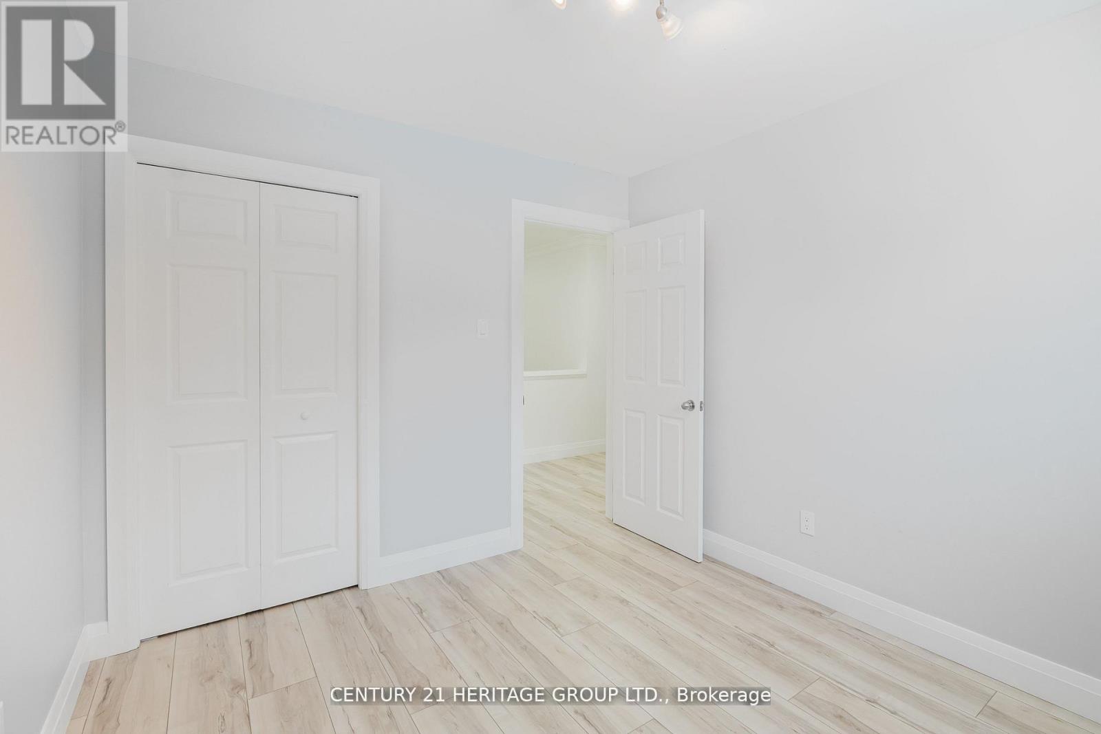 7 CRAWFORD CIRCLE - 23